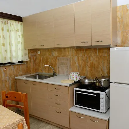 μixalareas αpartments *