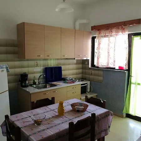 μixalareas αpartments Kyparissia