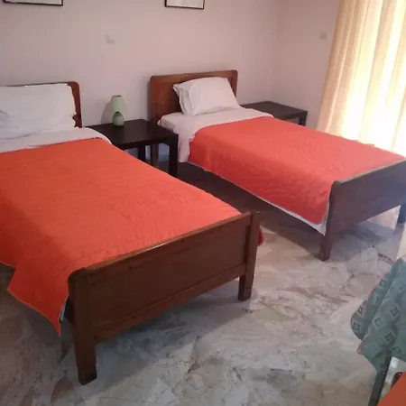 μixalareas αpartments Kyparissia